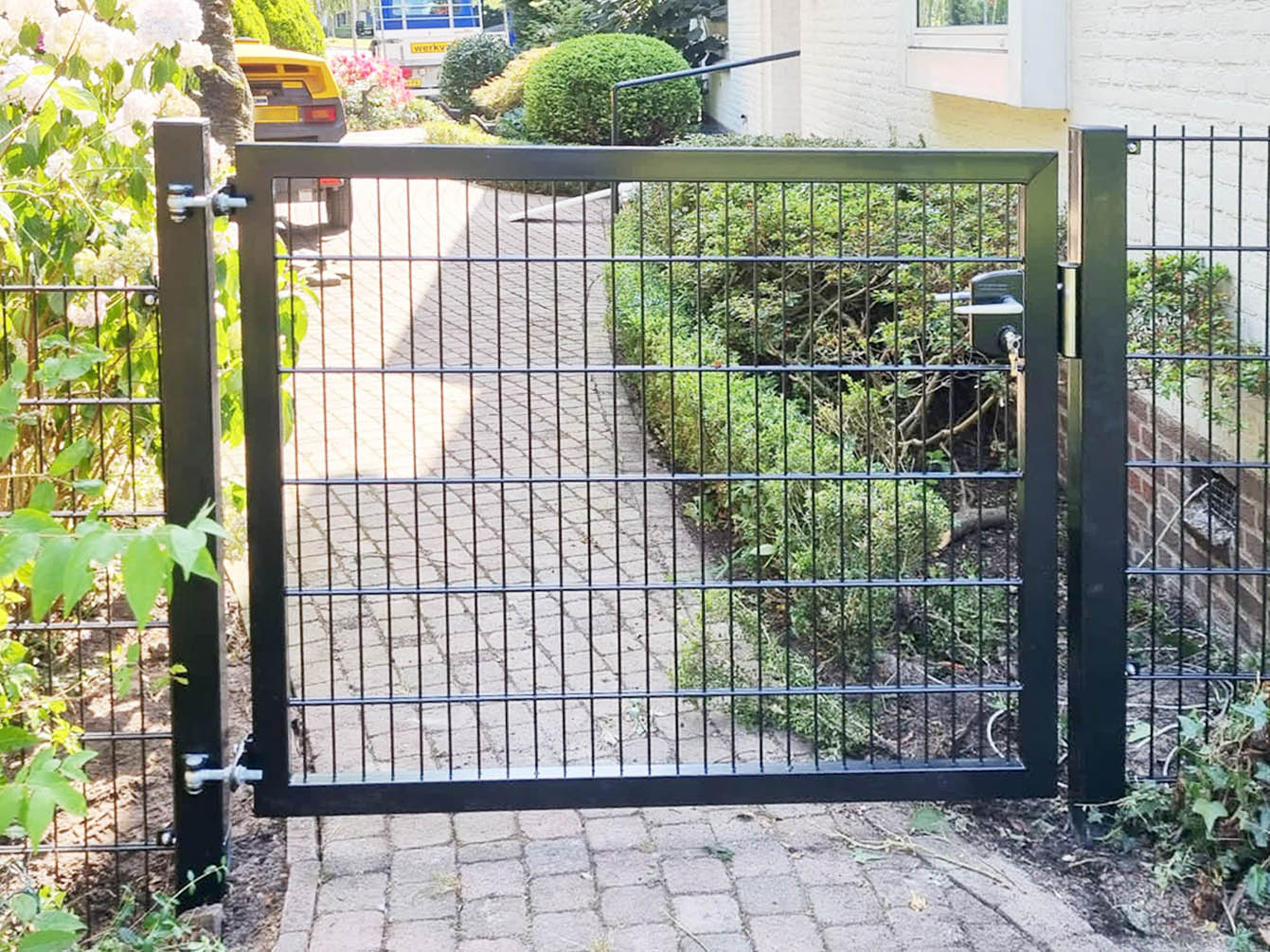 Single gate Professional, 1250 mm wide, third view