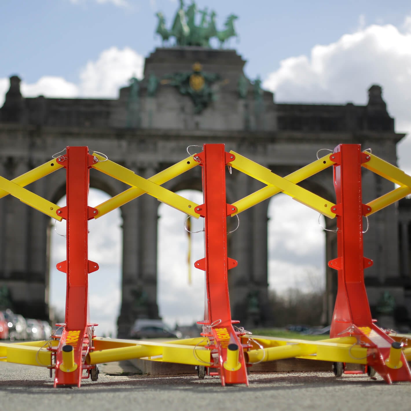 Turnstar F18 | Mobile Anti-Ram Vehicle Barrier