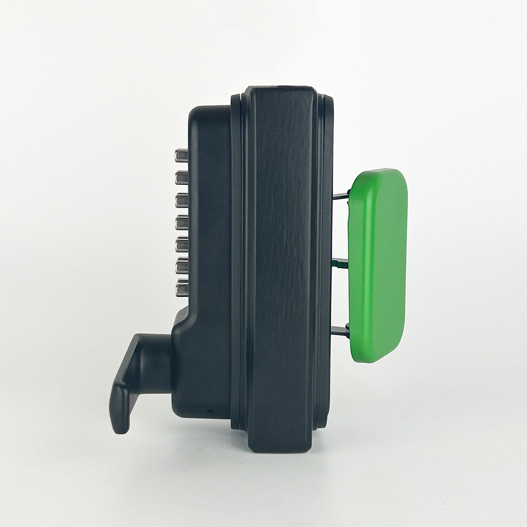Gatemaster Superlock 2.0 Code Gate Lock RapidReset Keypad Entry Quick-Exit, the lock seen edge on, the keypad on one side and the green push pad on the other