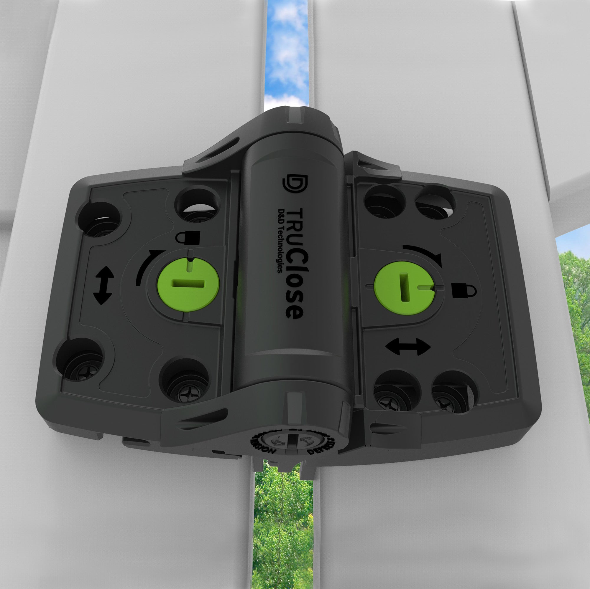 TruClose MULTI-ADJUST Heavy Duty hinge fitted to a gate, third view
