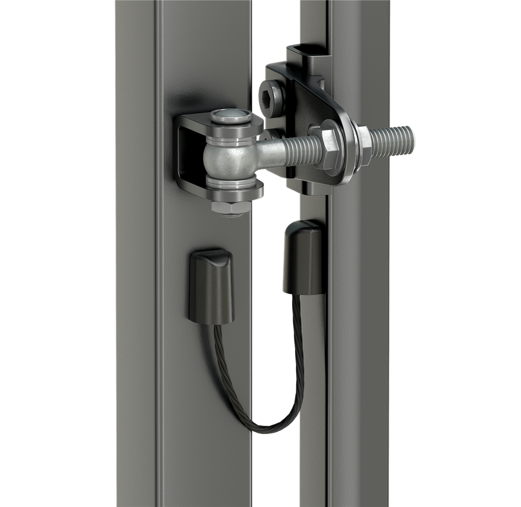 B-Safe safety cable on an anthracite gate and post